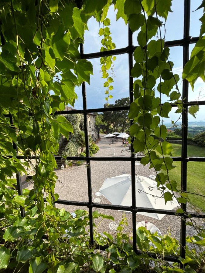 Hotel Conti Formentini San Floriano del Collio Exterior photo