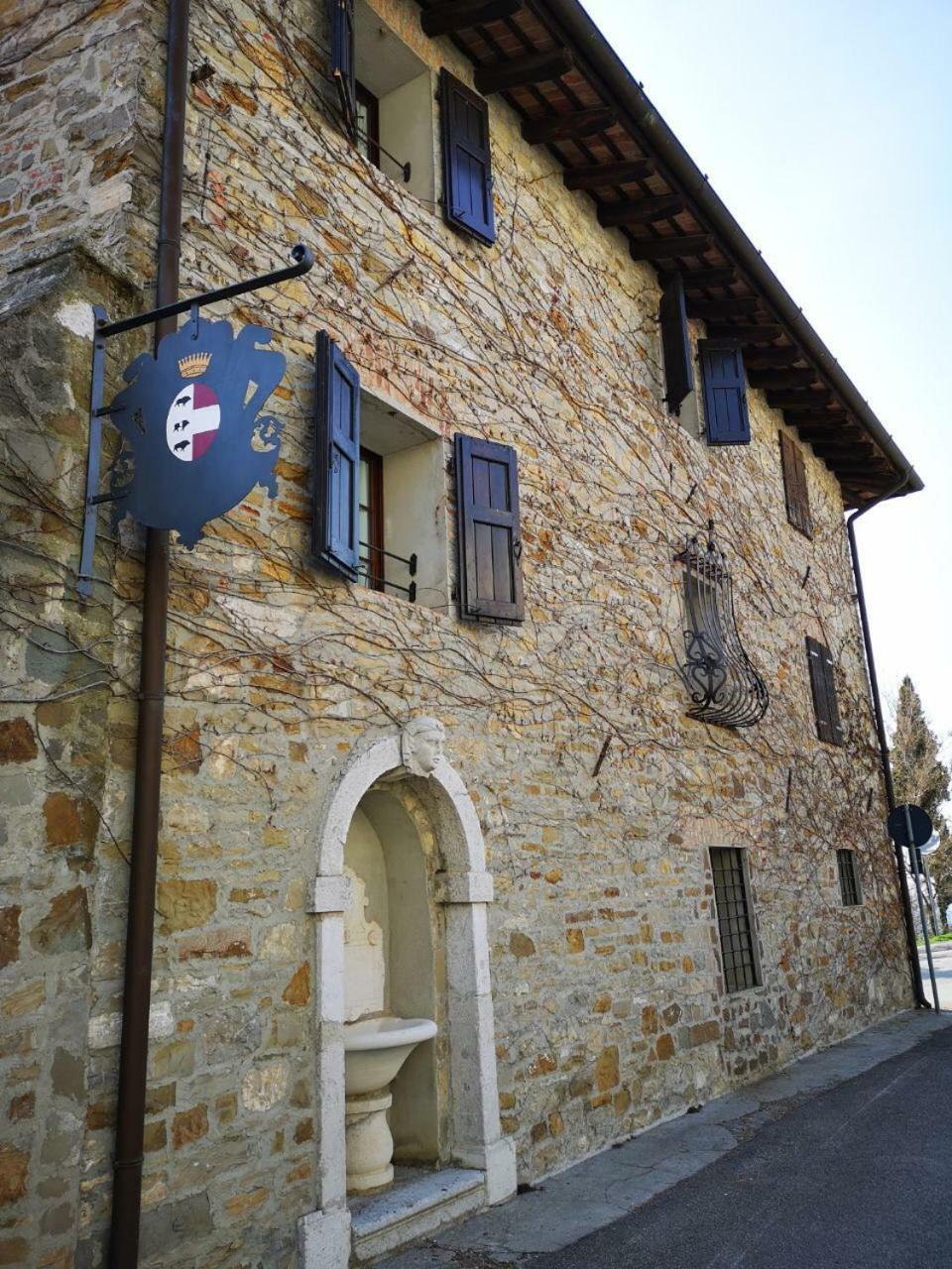 Hotel Conti Formentini San Floriano del Collio Exterior photo